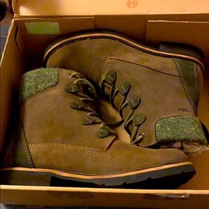 L.L. Bean NWOT Eastpointe ankle boots